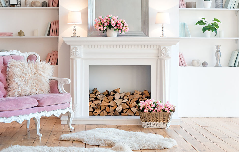 Feminine fireplace with bright colors