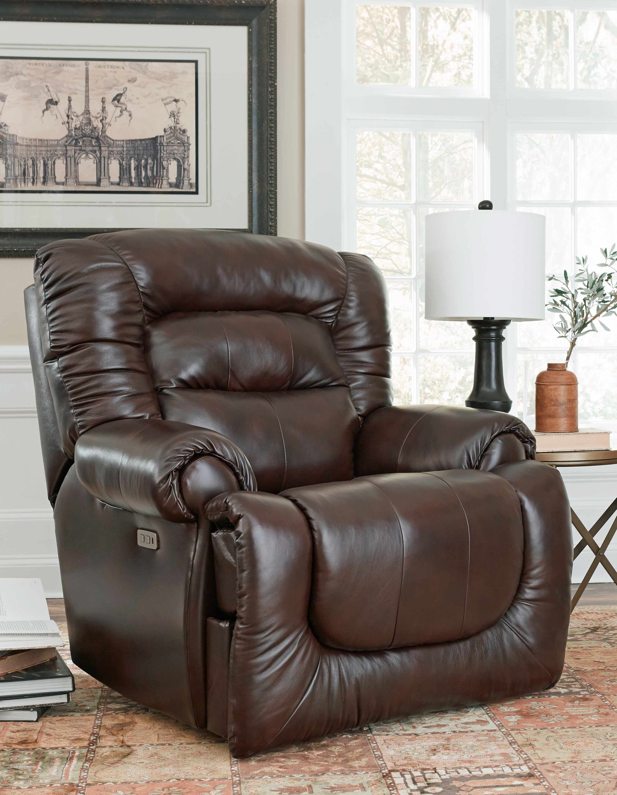 Southern clearance motion recliner