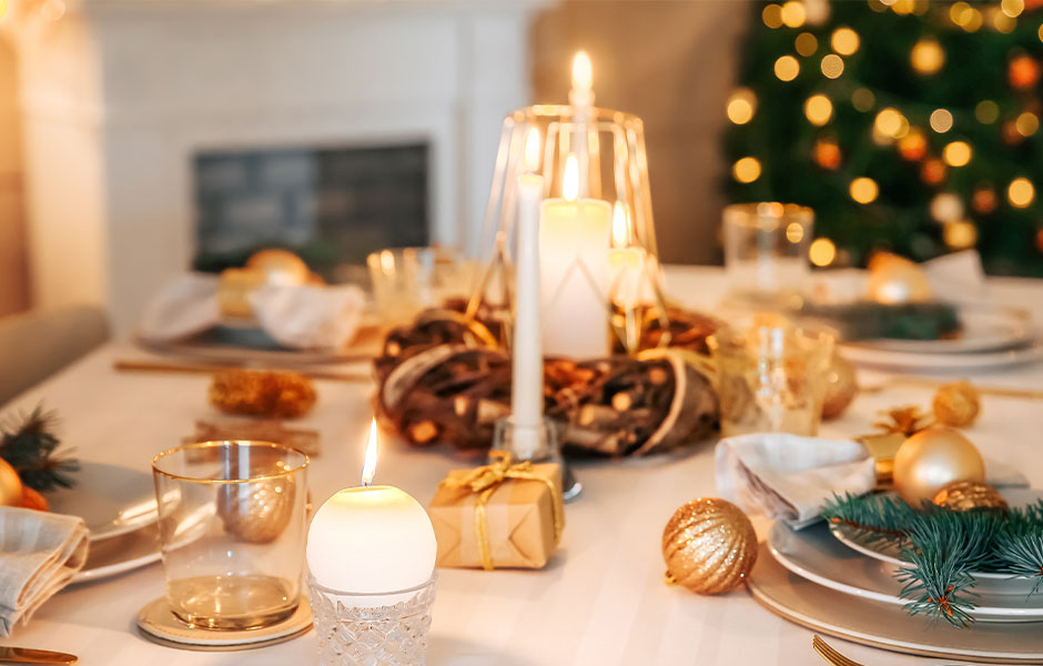 Christmas decorating idea for dining room