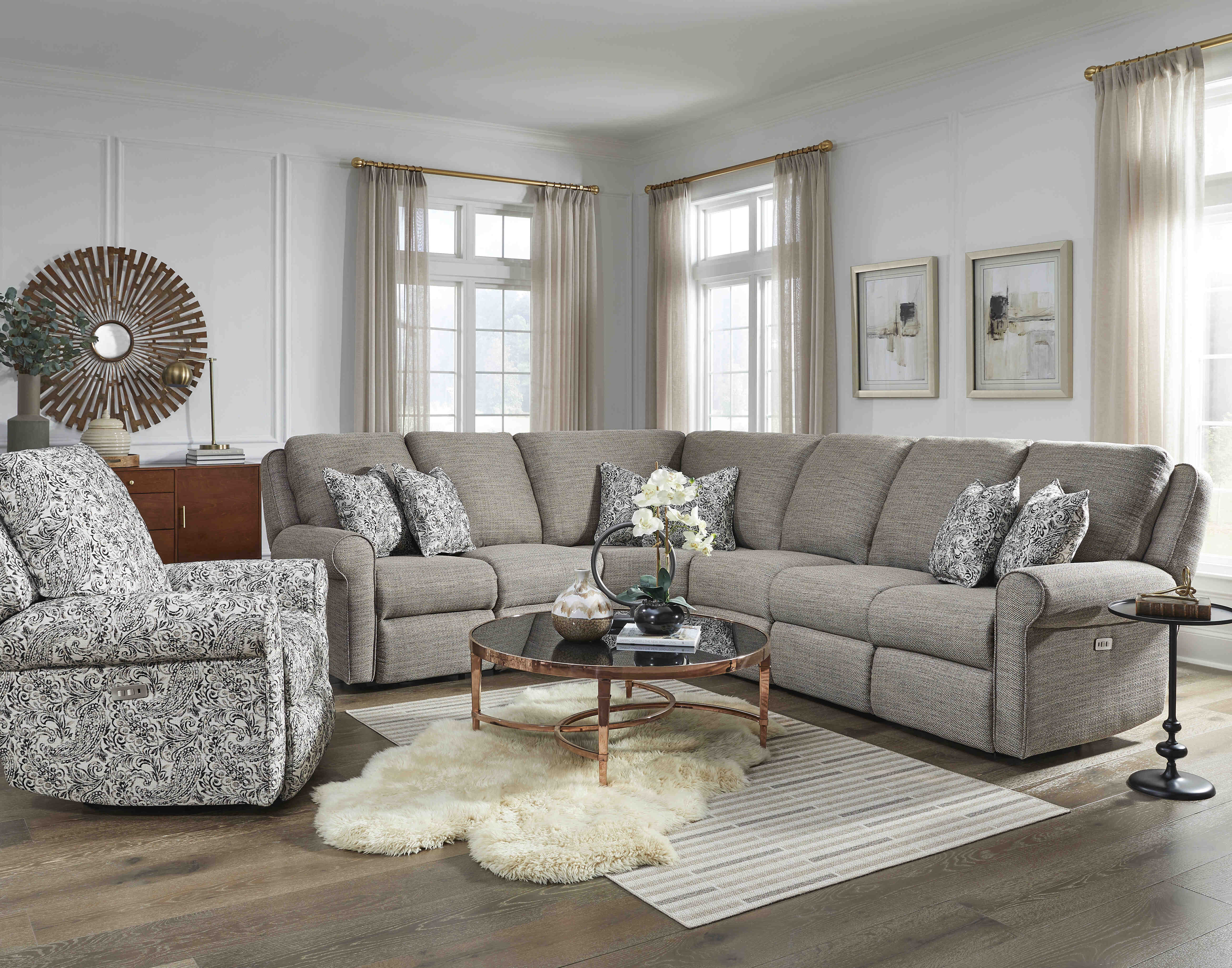 341 Key Note Sectional Image