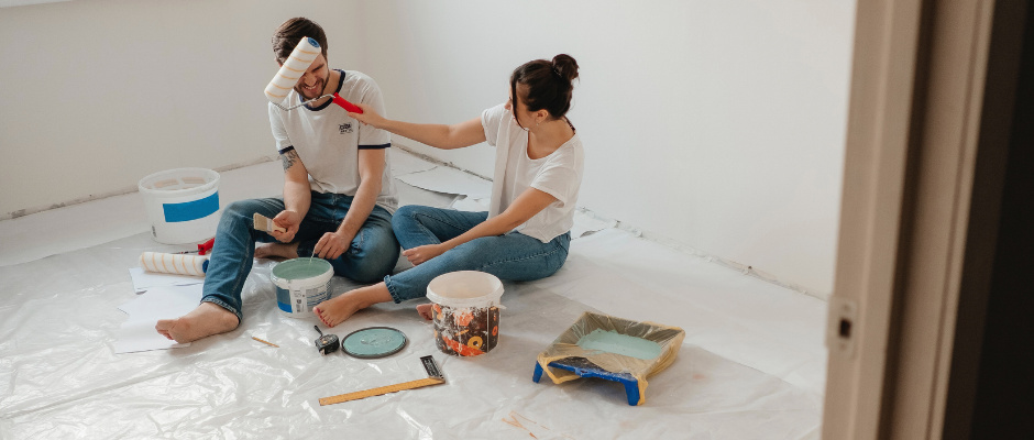 Couple-Painting-for-DIY-Home-Renovations